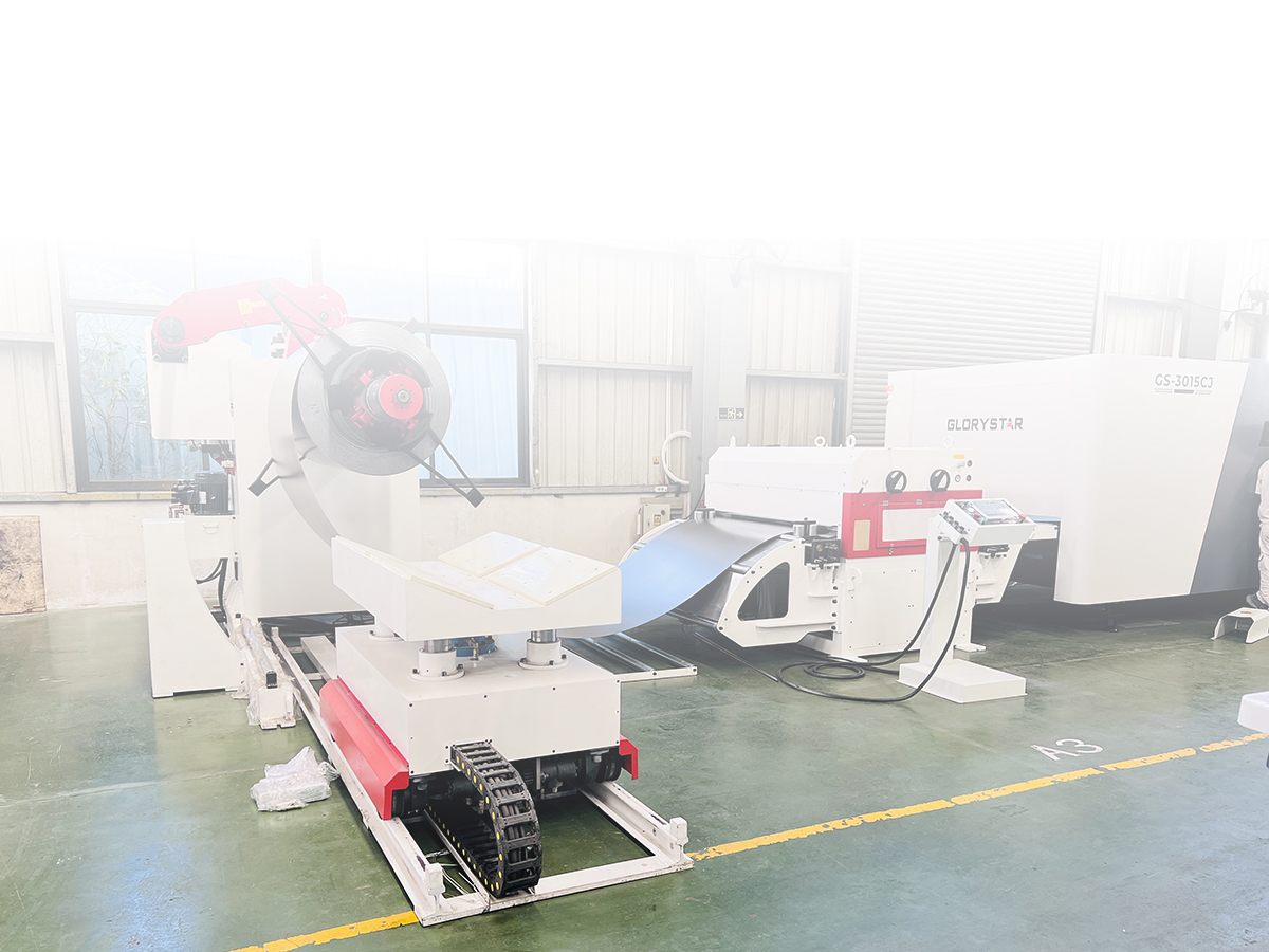 為什麽選擇绿巨人色多多三合一開卷整平送料激光切割生產線？